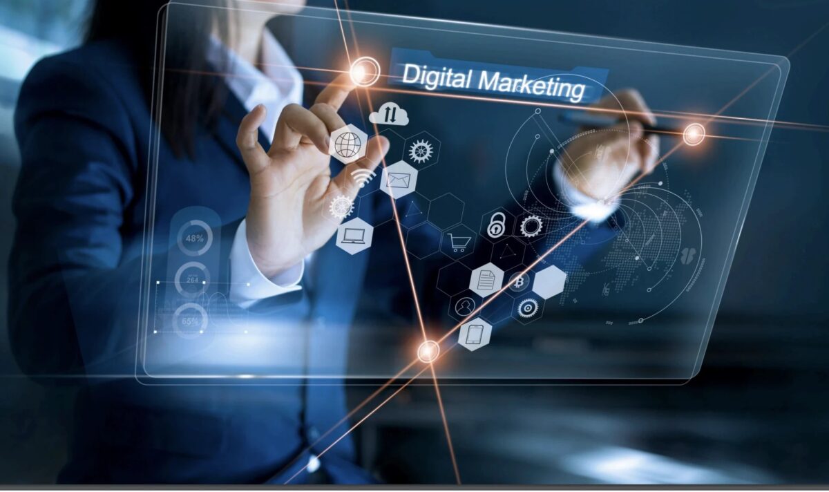 Experienced instructor teaching SEO and Google Ads in a Digital Marketing Course in Chandigarh.